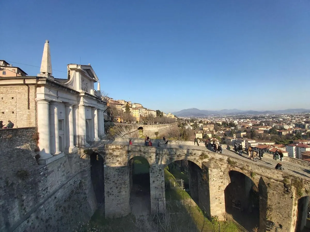 Bergamo Allegra İtalya